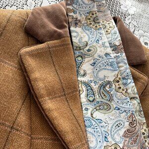 Classic Shaped Equestrian Fox Hunting Stock Tie Paisley Blue Green Beige on Whit